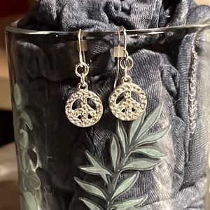 Blinging Peace Sign Earrings ☮️ ✌️